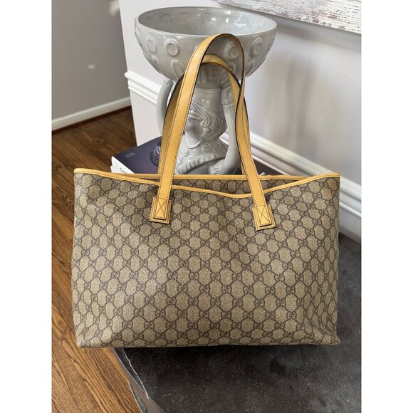 Gucci Supreme Joy Tote Bag - Picture 5 of 12